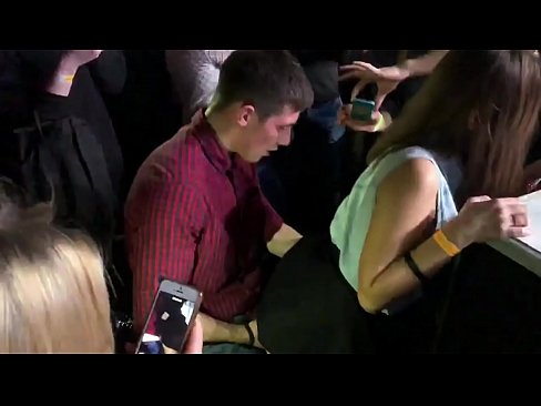 ❤️ Gnéas fíor i club oíche na rúise. Cailín na Rúise 18-bliain d'aois san anas agus faighne fucked i club oíche ️❌  Porn álainn  ag ga.pornhills-com.ru ﹏